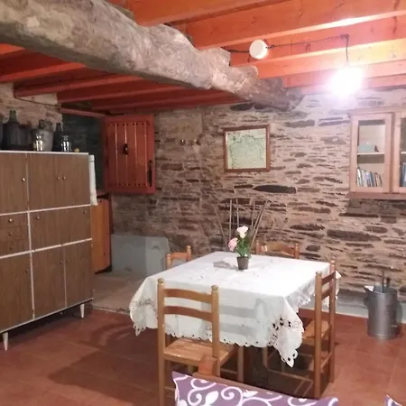 Guest house Casa Xeada 3*